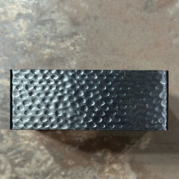 Silver square bangle - Picture 3 of 4